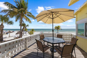 Gulf Pearl, 2 Bedrooms, Beach Front, Gas Grill, Sleeps 7